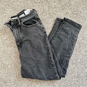 Levi's High Waisted Tapered Jeans